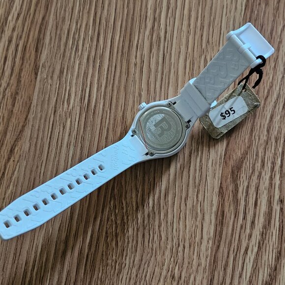 Reebok Unisex Wristwatch White/Black Rubber Strap Analog Quartz Wrist Watch - Picture 9 of 9